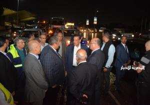 وزير التنمية المحلية ومحافظ القاهرة يتابعان جهود أعمال سحب تجمعات مياه الأمطار | صور