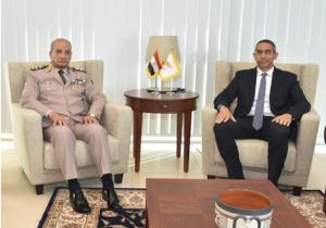 وزير الدفاع المصري يبحث تعزيز التعاون العسكري مع قبرص