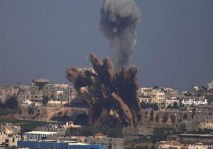 استشهاد 11 فلسطينيًا في غارة إسرائيلية استهدفت سيارتين وسط غزة