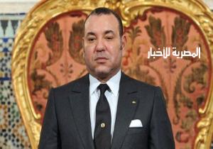 "مايوه" الملك محمد السادس يثير أزمة في المغرب