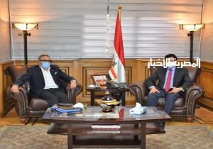 تفاصيل لقاء وزير الرياضة ورئيس اللجنة الخماسية لبحث خارطة طريق الكرة المصرية