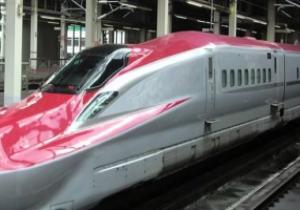 وزير الرياضة ورئيس السكة الحديد يشهدان انطلاق أولى رحلات قطار الشباب