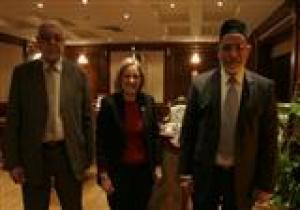 السفيرة الأميركية بالقاهرة: عودة الجيش لحكم مصر ليس حلاً 
