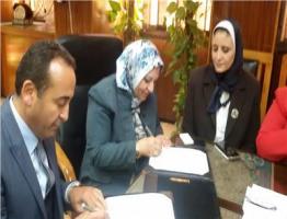 الشركة المصرية لنقل الكهرباء توقع عقد توسيع محطة محولات "توشكي -2"