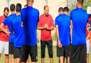 عماد النحاس يراجع مباراة دجلة والبنك الأهلى بالفيديو قبل موقعة الأربعاء