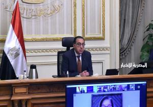رئيس الوزراء يشارك في المائدة المستديرة الافتراضية للرؤساء التنفيذيين بمجلس الأعمال المصري – الأمريكي |صور