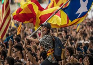 كتالونيا "ستعلن" استقلالها يوم الاثنين