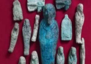 ضبط 11 تمثالا فرعونيا وإناء فخار ومسرجتين من الحجر بمنزل سائق فى أسيوط