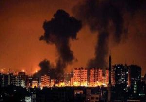 طائرات الاحتلال الإسرائيلى تشن غارات على عدة أهداف من قطاع غزة