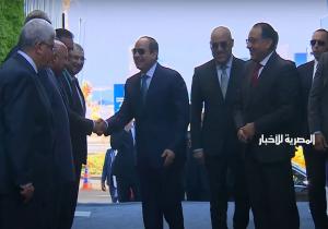 الرئيس السيسي يصل مقر افتتاح مدينة المنصورة الجديدة وجامعة المنصورة الجديدة