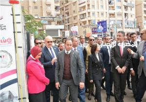 وزير التموين ومحافظ البحيرة يتفقدان مشروع سيارات الخريجين في دمنهور