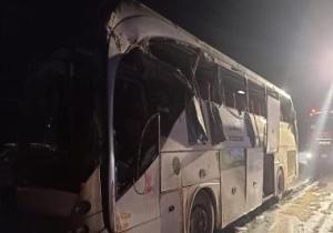 مصرع 8 وإصابة 38 أخرين مصاب في حادث انقلاب أتوبيس بطريق "السويس- القاهرة"