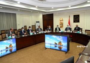وزير الإسكان ومحافظ القاهرة يتابعان الموقف التنفيذي لمشروع تطوير "منطقة مثلث ماسبيرو" / صور