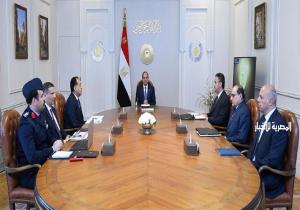الرئيس السيسي يتابع الحكومة لتفعيل البورصة السلعية المصرية | صور