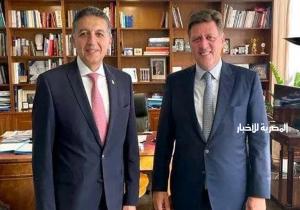 سفير مصر في أثينا يلتقي وزير الخارجية اليوناني المناوب