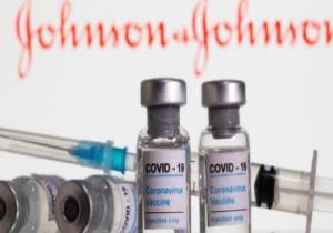 مستشار وزيرة الصحة: تطعيم من 1000 إلى 2000 مواطن يوميا بلقاح كورونا
