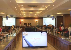 محافظ الجيزة يناقش تنفيذ خطة المجلس الإقليمي للسكان للحد من الزيادة السكانية
