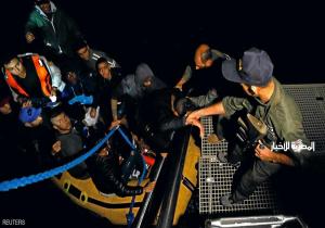 انتشال مزيد من ضحايا قارب اصطدم بسفينة للبحرية التونسية