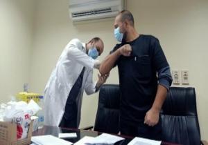 مدير مستشفيات جامعة القاهرة: تطعيم 1500 من الطواقم الطبية بلقاح كورونا حتى الآن