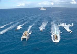الجيش المصري يجري مناورات برمائية في المتوسط