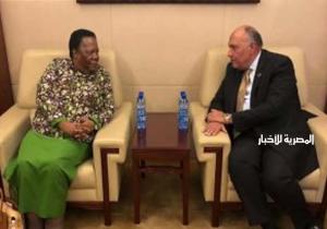 وزيرة خارجية جنوب إفريقيا تغادر القاهرة بعد حضور اللجنة المشتركة