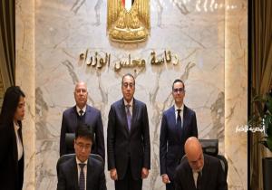 التوقيع على عقد أرض مصنع جديد لتصنيع سيارات "إم جي" في مصر باستثمارات 135 مليون دولار