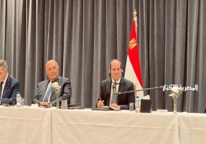الرئيس السيسي يعقد لقاءً موسعًا مع رؤساء مجالس إدارات كبرى الشركات البلجيكية