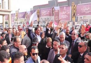 إقبال متزايد على مكاتب الشهر العقاري بكفرالشيخ لتحرير توكيلات تأسيس حزب الجبهة الوطنية