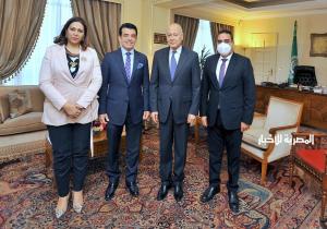 المدير العام للإيسيسكو يلتقي الأمين العام لجامعة الدول العربية في القاهرة