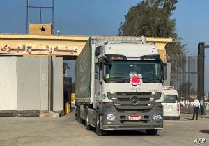 «القاهرة الإخبارية»: دخول أكثر من 350 شاحنة مساعدات إلى غزة عبر معبري رفح وكرم أبو سالم