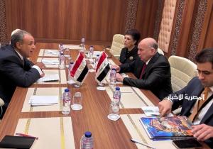 وزير الخارجية يؤكد دعم مصر الكامل لاستقلال العراق ووحدة مؤسساته الوطنية