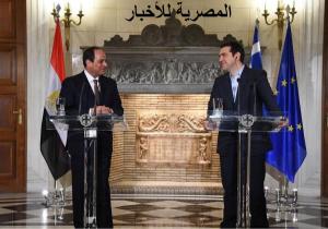 الرئيس السيسي: التعاون العسكري مع اليونان يكتسب أهمية مضاعفة في ظل التحديات بالمنطقة