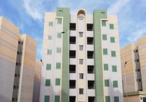 حملات لإزالة مخالفات تغيير النشاط للمحال والشقق بمدينتى الشيخ زايد والعاشر