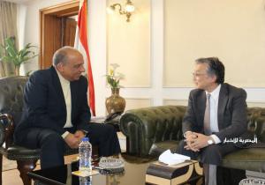 وزير قطاع الأعمال يبحث مع سفير اليابان تعزيز فرص الشراكة والتعاون الاقتصادي