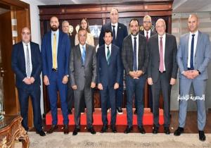 وزير الرياضة يلتقي مجلس إدارة الاتحاد المصري لكرة السلة بتشكيله الجديد