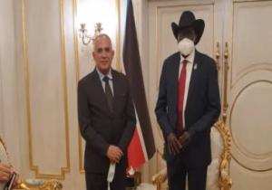 وزير الرى يختتم زيارته لجنوب السودان بلقاء مع سلفاكير