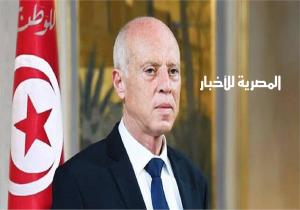 الرئيس التونسي يقرر إنهاء مهمة وزيرة التجارة وتنمية الصادرات ووالي صفاقس