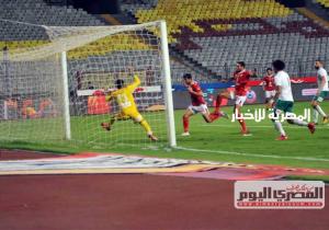 «بادجي» يقود الأهلي للفوز على المصري بثنائية نظيفة