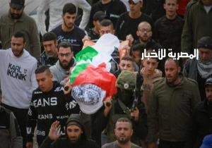 الاحتلال الإسرائيلي يعتدي على جنازة طفل فلسطيني في الخليل