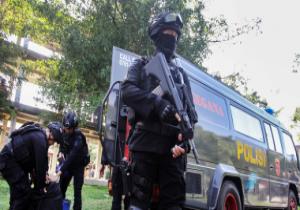 الشرطة الإندونيسية تعلن مقتل زعيم جماعة "مجاهدى شرق إندونيسيا" الإرهابية