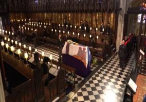 بث مباشر لجنازة الأمير فيليب الراحل من كنيسة القديس جورج