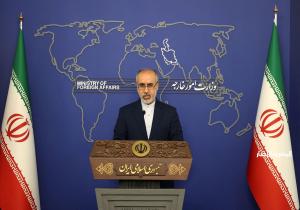 رسميًا، إيران تعلن إلغاء التعامل بالدولار