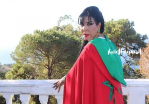 مُصممة  السٌَلهام المغربي  ليلى الهيشو  تهديه للفنانة المصرية اسرار ضيفة المغرب.