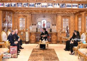 البابا تواضروس يتلقى دعوة لزيارة أذربيجان خلال لقاء سفيرها | صور