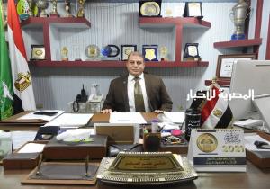ضبط طالب ومدرسين لتصويرهم ورقة امتحان الهندسة للشهادة الإعدادية في الدقهلية