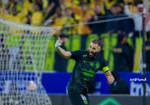 بنزيما يقود الاتحاد للتأهل للمربع الذهبي لكأس خادم الحرمين بعد فوز ماراثوني على الهلال