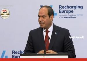 الرئيس السيسي عن اللاجئين بمصر: ضيوف أعزاء لم نقبل من منظور أخلاقي وإنساني أن يكون مصيرهم البحر