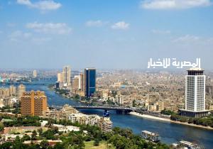 أخبار الطقس اليوم.. الأرصاد: أجواء غائمة والعظمى بالقاهرة 20 / صور