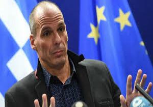 وزير المالية اليوناني  فاروفاكيس يعلن استقالته من منصبه