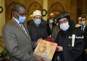 وزير الأوقاف ونظيره السوداني في زيارة لمجمع الأديان بالقاهرة | صور